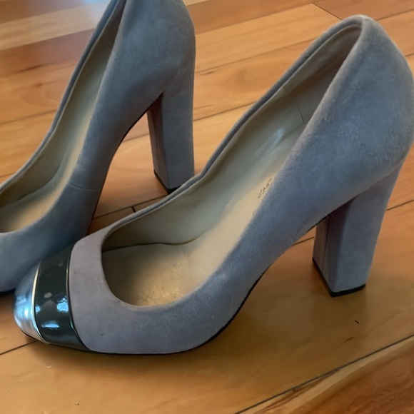 Talbots suede shoes size 5 1/2 women’s - Picture 2 of 7